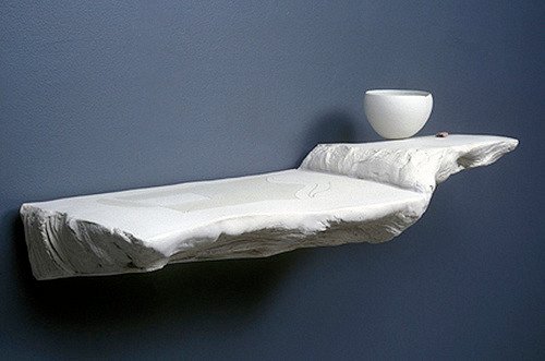 Paula Winokur. White Ledge with Bowl, 2008. Photo courtesy of AccessCeramics Flickr page. Paula Winokur. White Ledge with Bowl, 2008. Photo courtesy of AccessCeramics Flickr page.