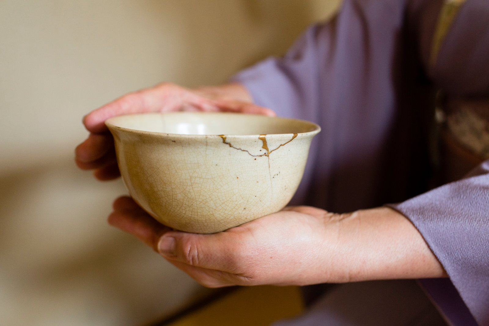 Kintsugi-repaired 17th century Korean teabowl. Originally from Peer Groves Collection; now from Kōshosai Collection. Photo Credit: Ian Olsson