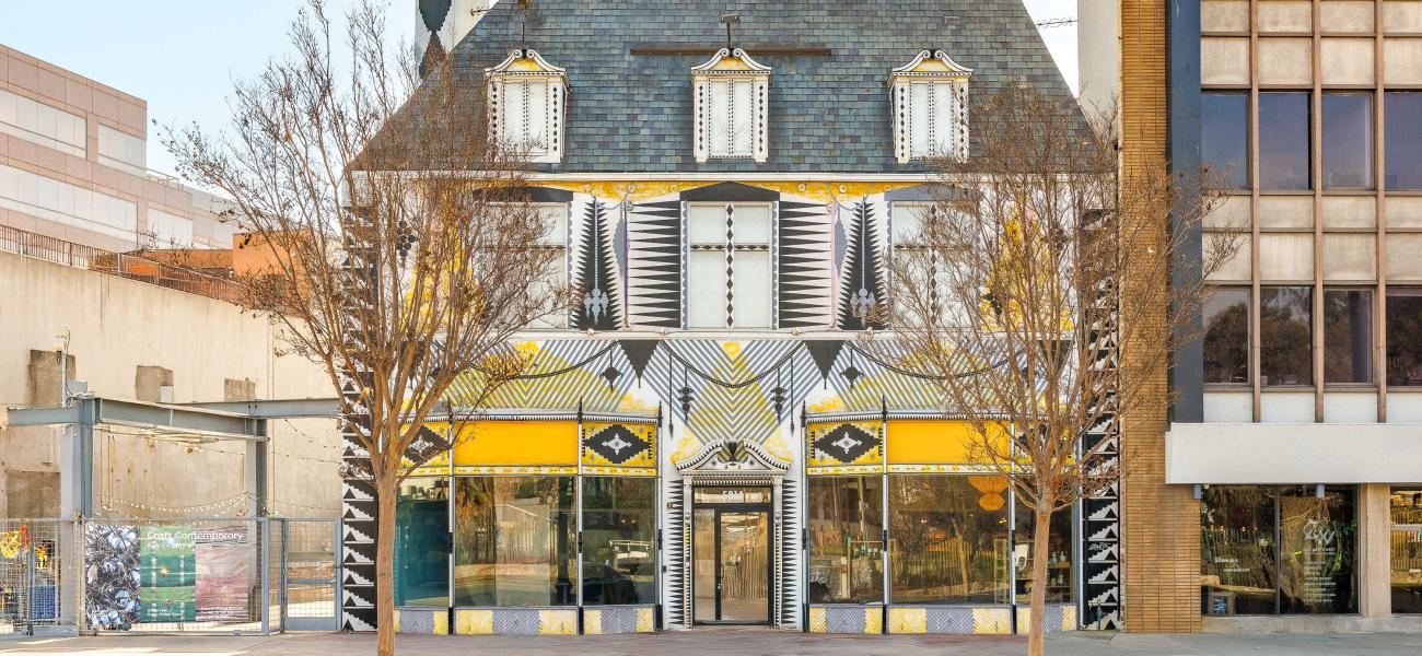 Craft Contemporary exterior view, 2025. Photo courtesy of Craft Contemporary, Los Angeles. Image: Marc Walker.