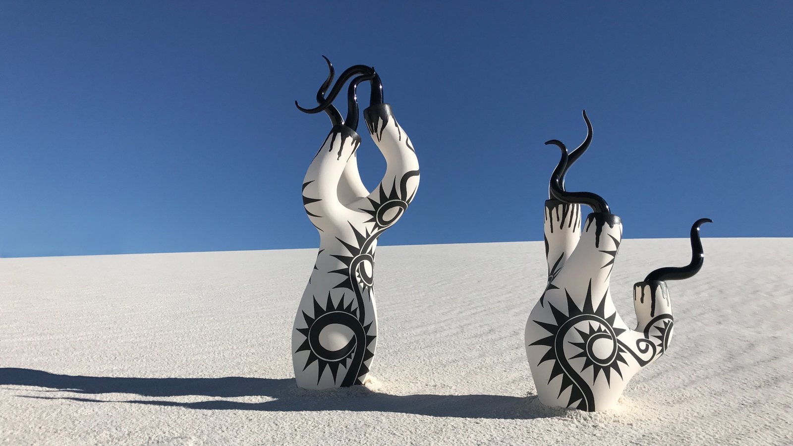 Virgil Ortiz, Incubators (2016), contemporary high-fire clay vessels adorned with Corning® glass tendrils. Photo credit: Virgil Ortiz