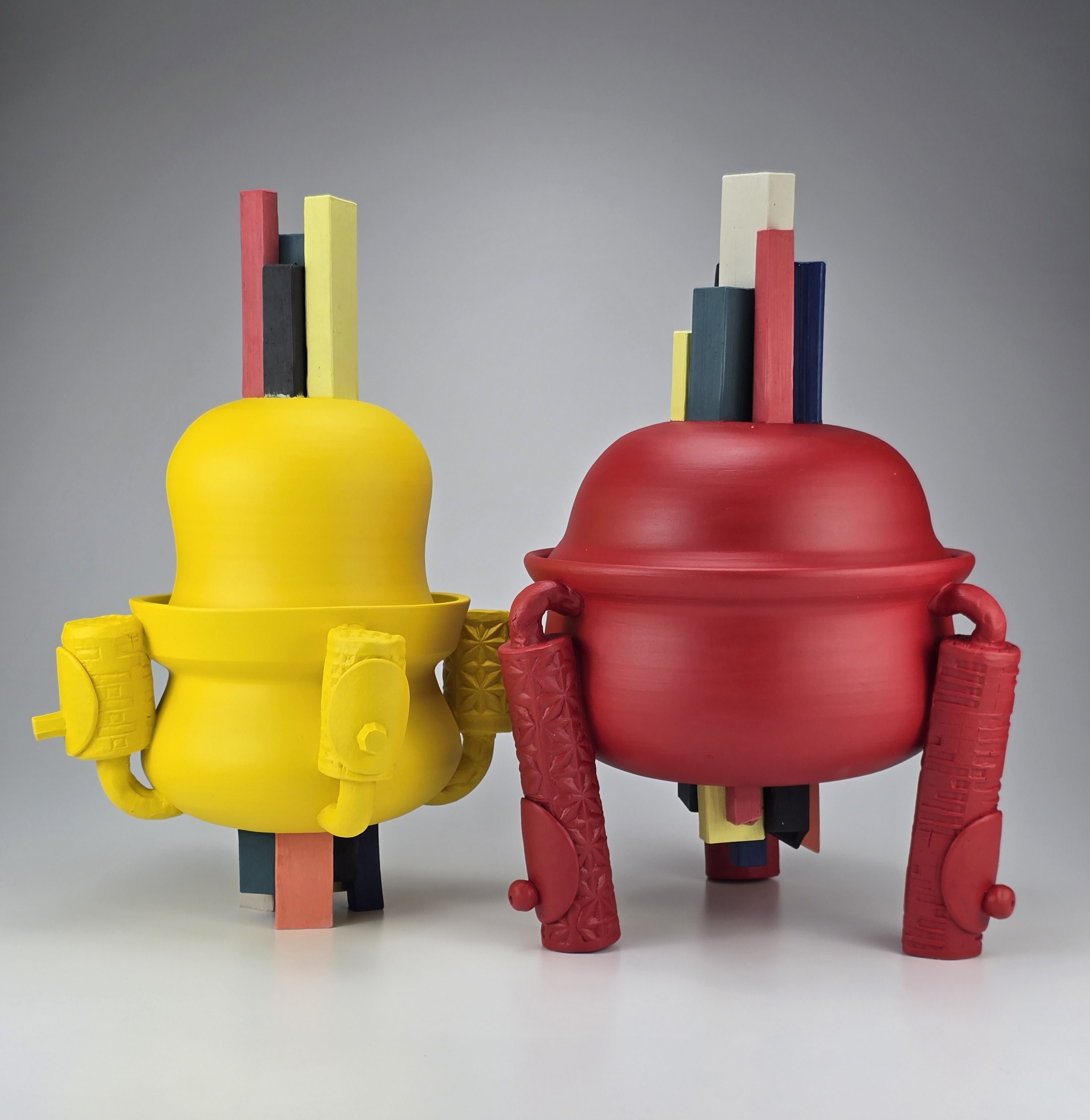 Japheth Asiedu-Kwarteng, Dining with Mama and Dada series, 2025, porcelain, stained porcelain, underglaze,  20 x 15 x 15 inches, Photo credit: Japheth Asiedu-Kwarteng