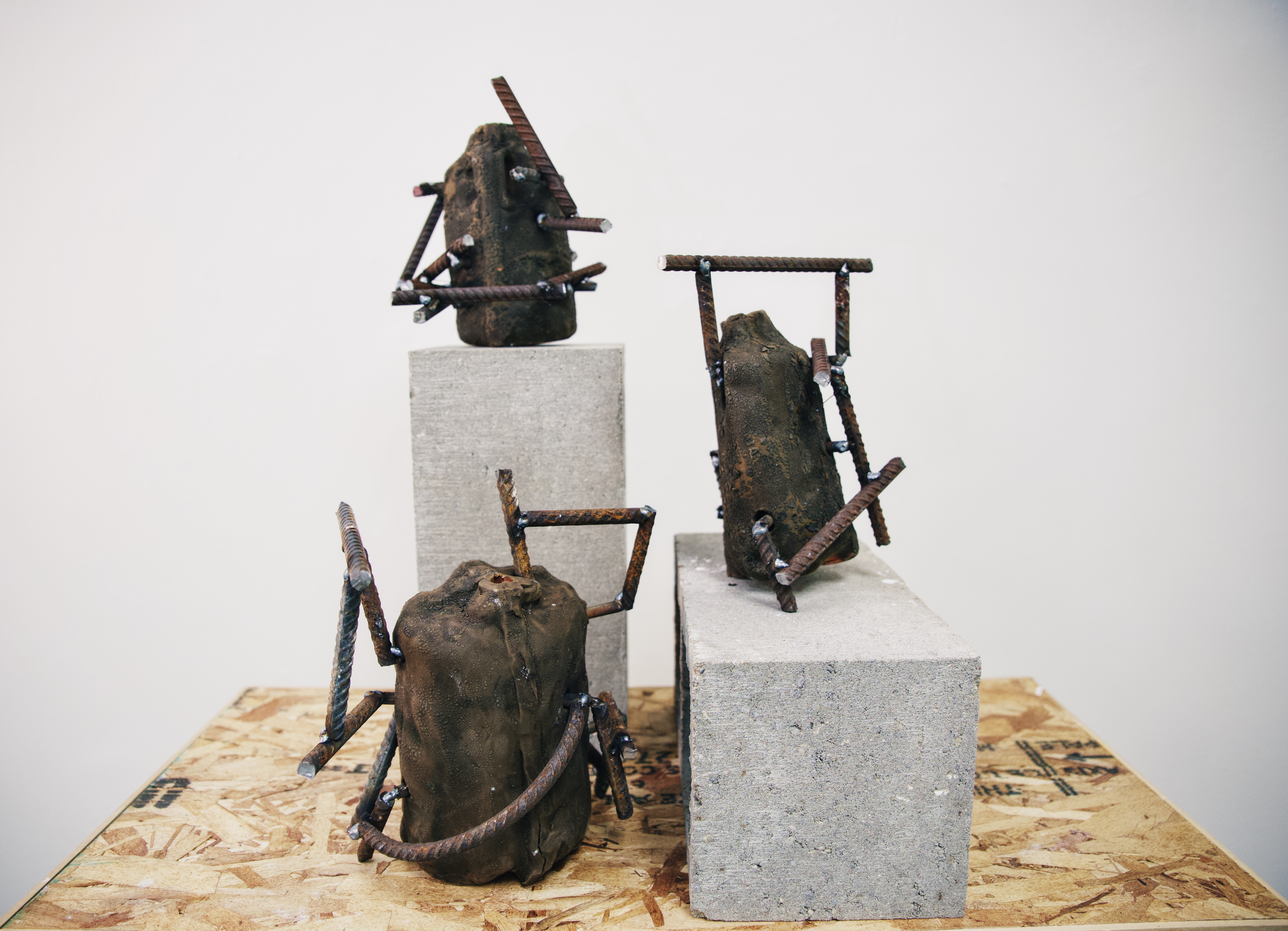 Rosemond Nyamewaa Van-Ess, “What holds us together as Women”, 2025,  earthenware clay, rebar, concrete blocks, and beads glaze, 25” x 17” x 27”. Photo credits: Ross Junior Owusu.