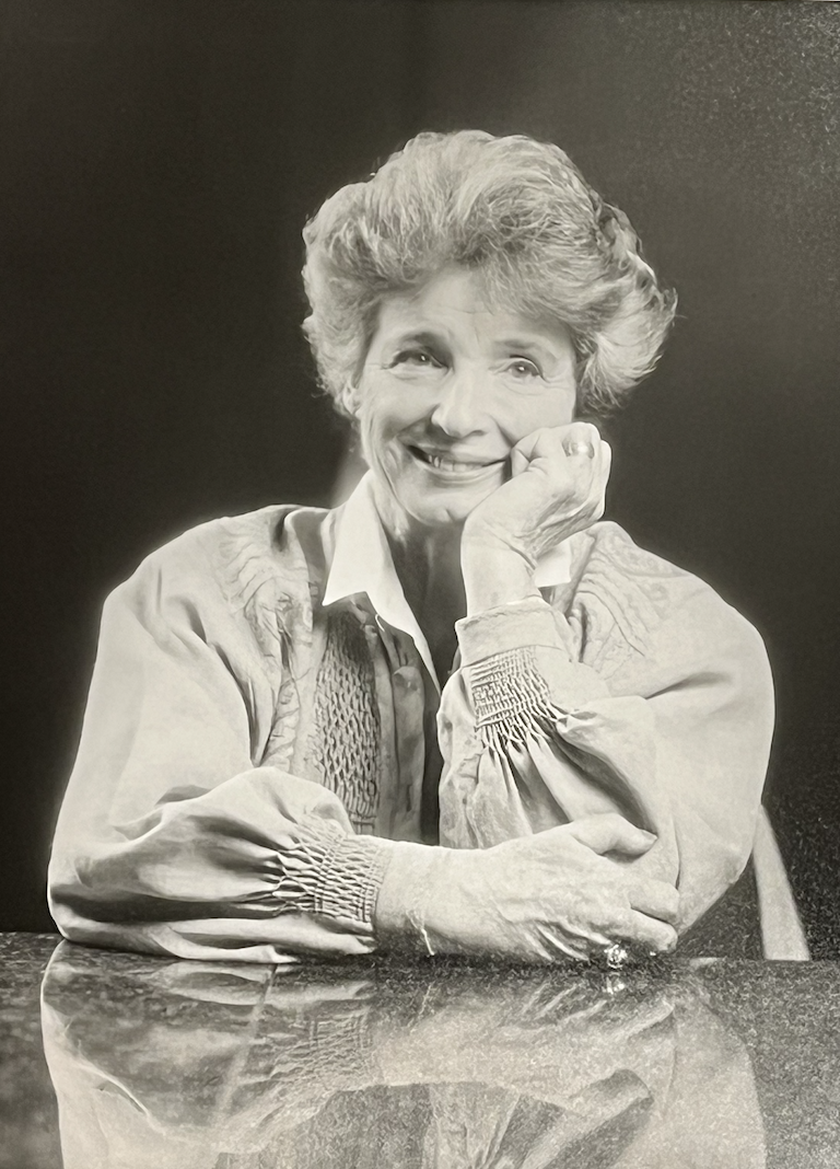 Edith Wyle. Photo from the Craft Contemporary Archive. Courtesy of Craft Contemporary, Los Angeles.